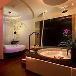 Suitesistina For Brave Lovers 4* Roma