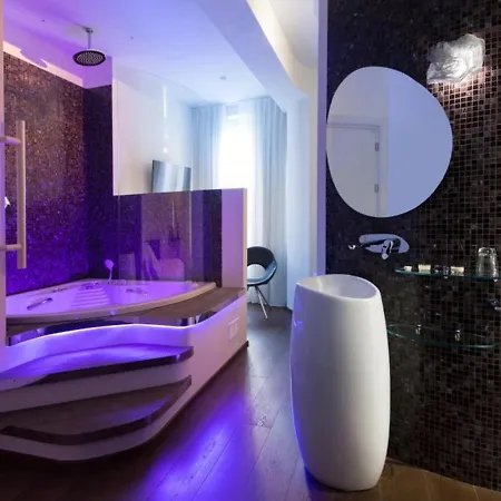 Suitesistina For Brave Lovers Bed & Breakfast 4*