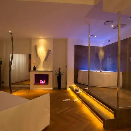 Bed & Breakfast Suitesistina For Brave Lovers 3*