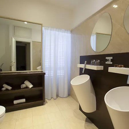 Bed & Breakfast Suitesistina For Brave Lovers Roma