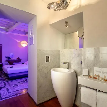 Suitesistina For Brave Lovers Bed and Breakfast Ρώμη