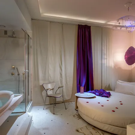 Bed & Breakfast Suitesistina For Brave Lovers