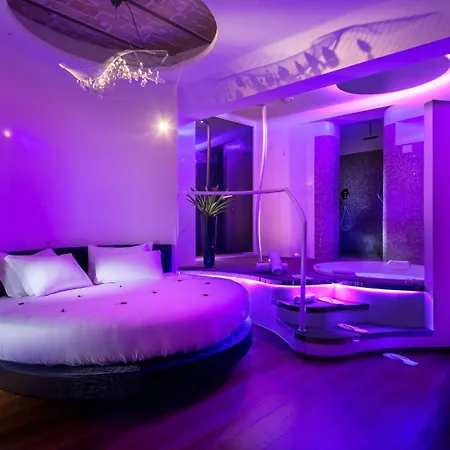 Suitesistina For Brave Lovers Bed & Breakfast