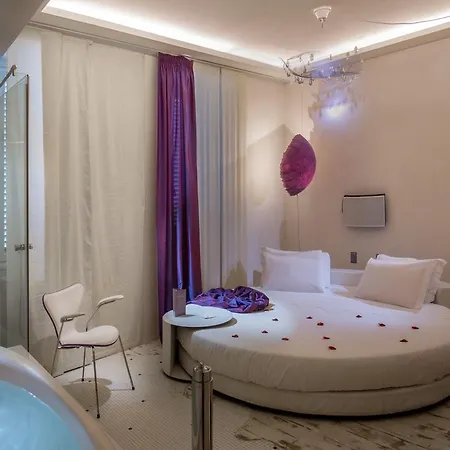 Suitesistina For Brave Lovers Bed and Breakfast Ρώμη