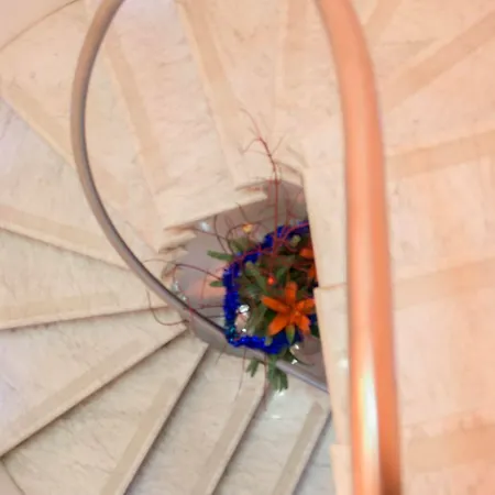 Suitesistina For Brave Lovers Bed and Breakfast