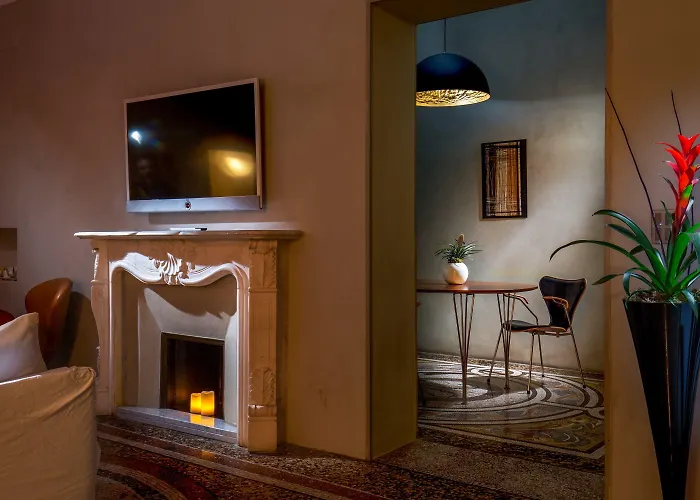 Suitesistina For Brave Lovers 4*