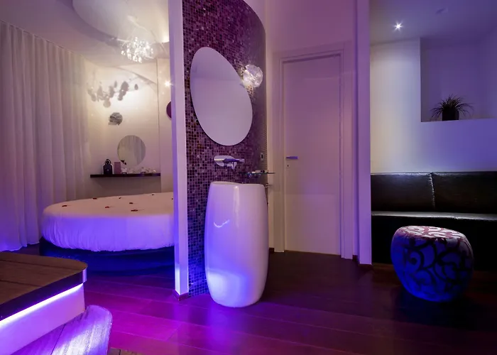 Bed & Breakfast Suitesistina For Brave Lovers