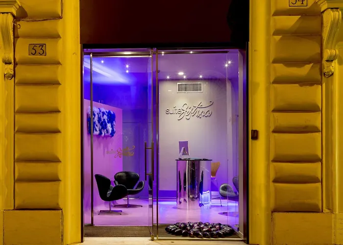 Couette-café Suitesistina For Brave Lovers